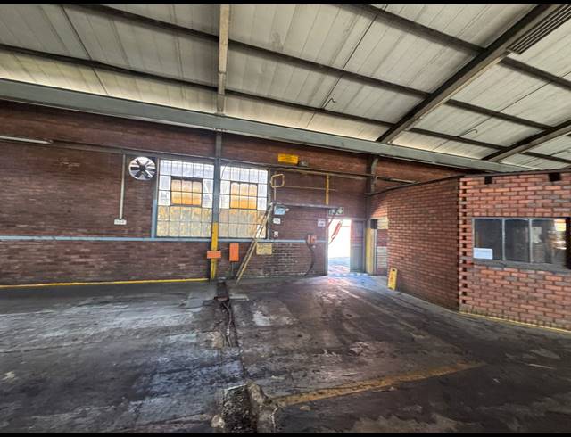11,000M² INDUSTRIAL YARD TO LET IN PRETORIA INDUSTRIAL